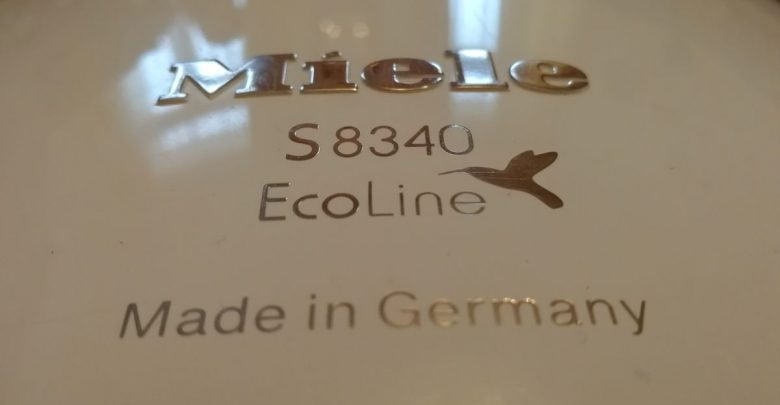 Miele Logo auf Sauger